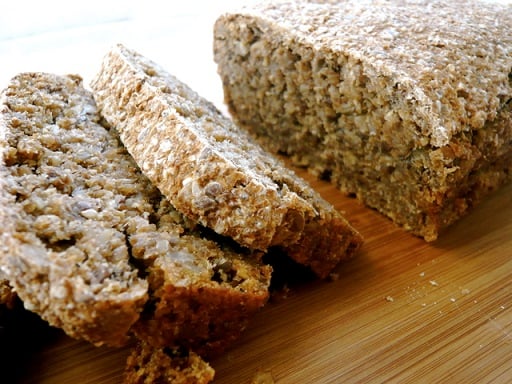 Lithuanian_Bread_with_Seeds